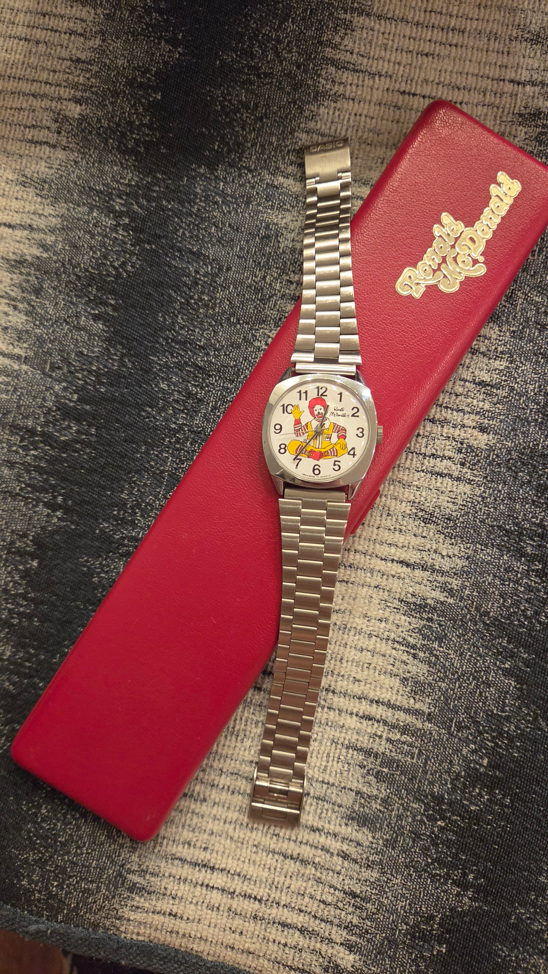 Ronald McDonald - Swiss Mechanical
